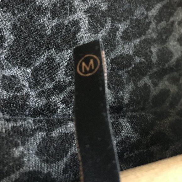 Soyaconcept Animal Print Long Sleeve Jersey Top - Picture 14 of 14